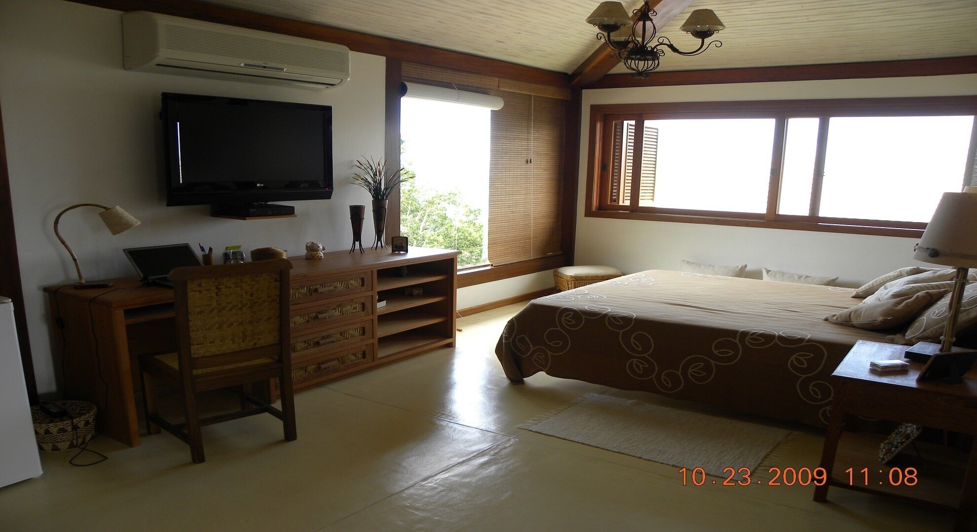 Vista Film with Very Comfortable - 6 suites