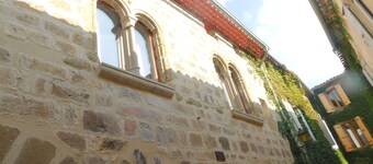 NARBONNE CV- South France- private pool not overlooked- apartment 2bed- 3-4 pers