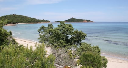 Pinarello, Villa mit Sicherungs Pool und herrlichem Blick auf Meer und Berge