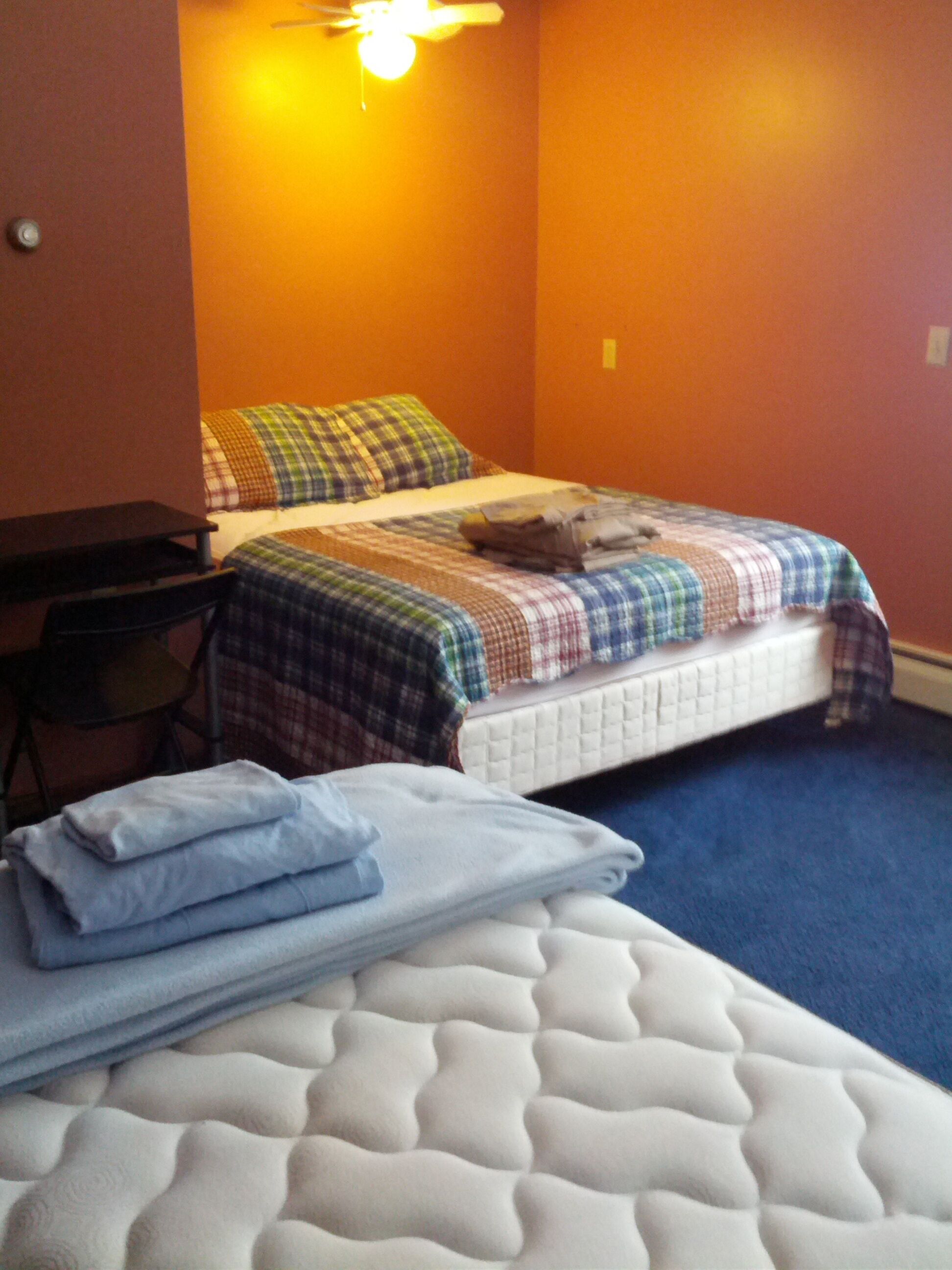 5 Bedroom house across the road from Lake, Snowmobiling