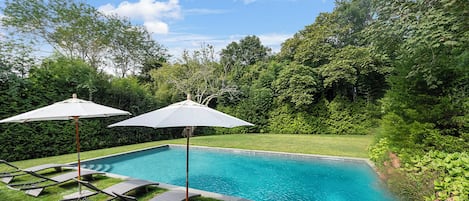 Beheizter Pool