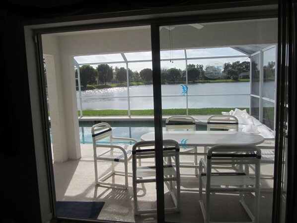 Dining - Beachwalk Isles Executive 4 Bedroom Lakeside Pool Villa (Ft Myers)