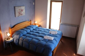 3 dormitoris, planxa i posts de planxar, wifi i roba de llit 