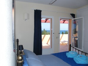 3 bedrooms, iron/ironing board, WiFi, bed sheets - Claravista 1 - 3 bedroom Villa - Pool (Mojacar Playa)