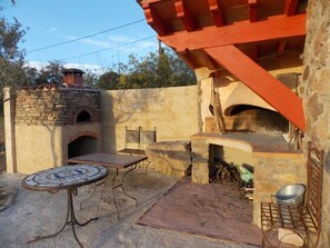 Outdoor dining - country holiday home - ILLE  SUR  TET (Ille sur Tet)