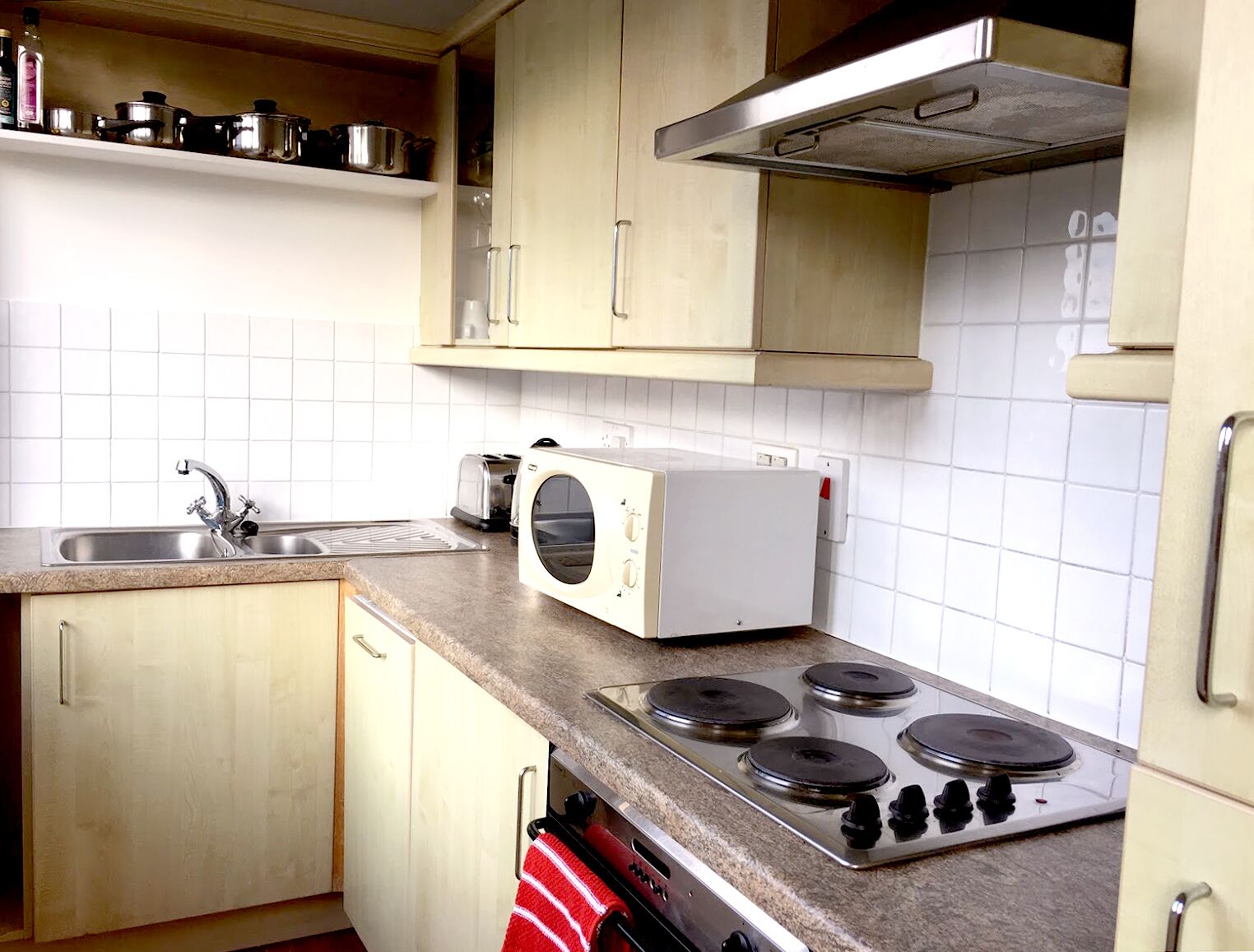 Fantastic Light Bright Penthouse. Sunny Terrace. Wifi. Trendy Fitzrovia W1