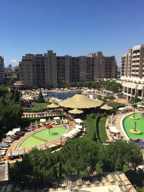 Piscina interna, piscina externa