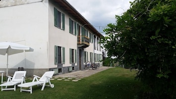The house from the gazebo