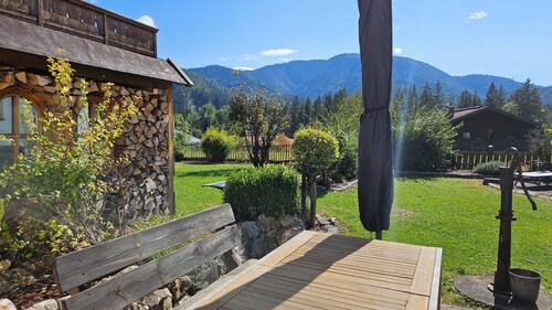 Arrive and feel good in the exclusive and modern vacation home Ulla