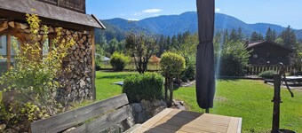 Arrive and feel good in the exclusive and modern vacation home Ulla