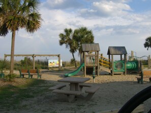 Children's area - Beach Home Family fun Ocean Lakes Internet-cable-amenities 5 min walk to Beach 
 (Myrtle Beach)