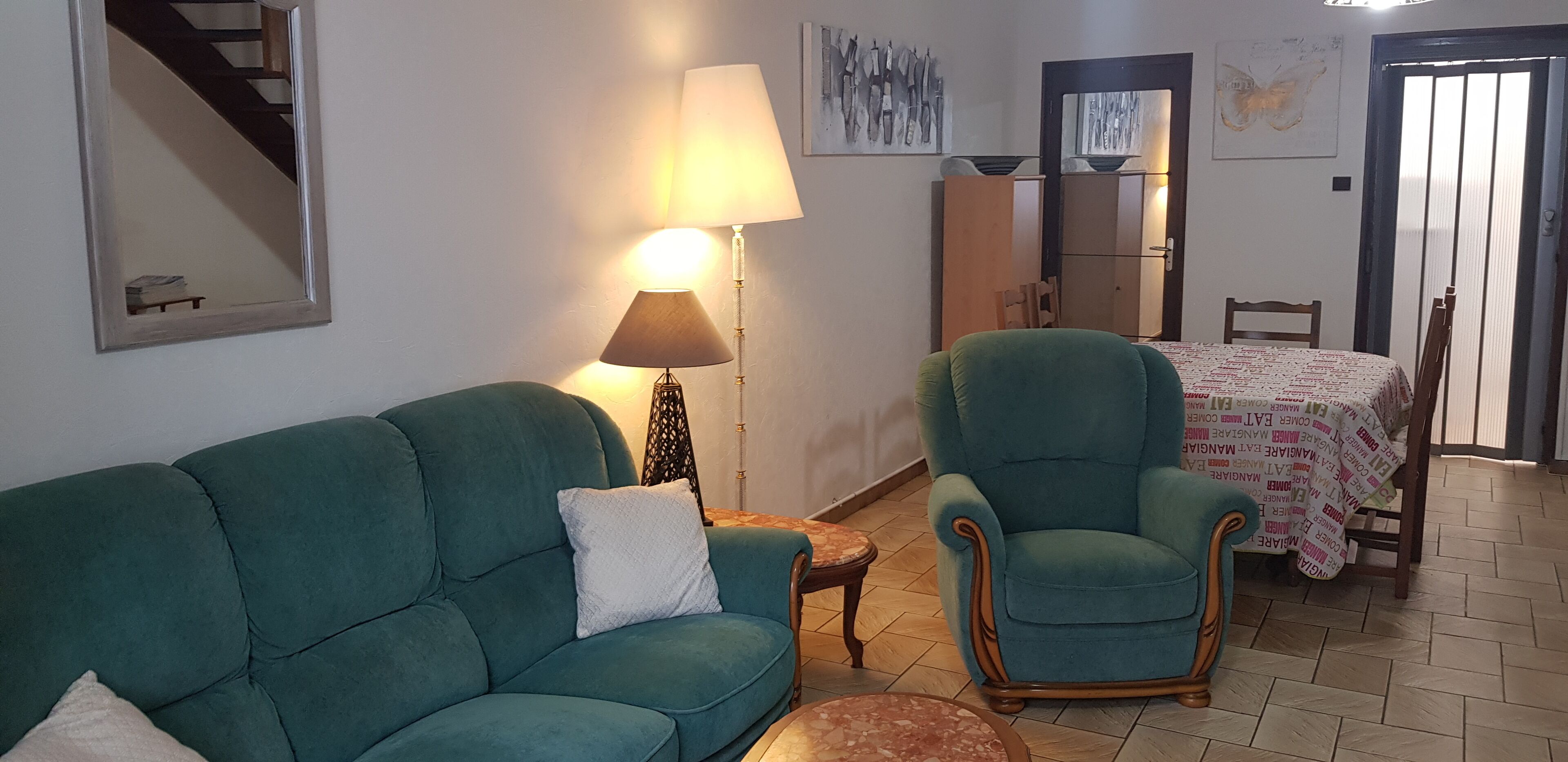 Classified Meublé Tourisme 3 stars near the center.