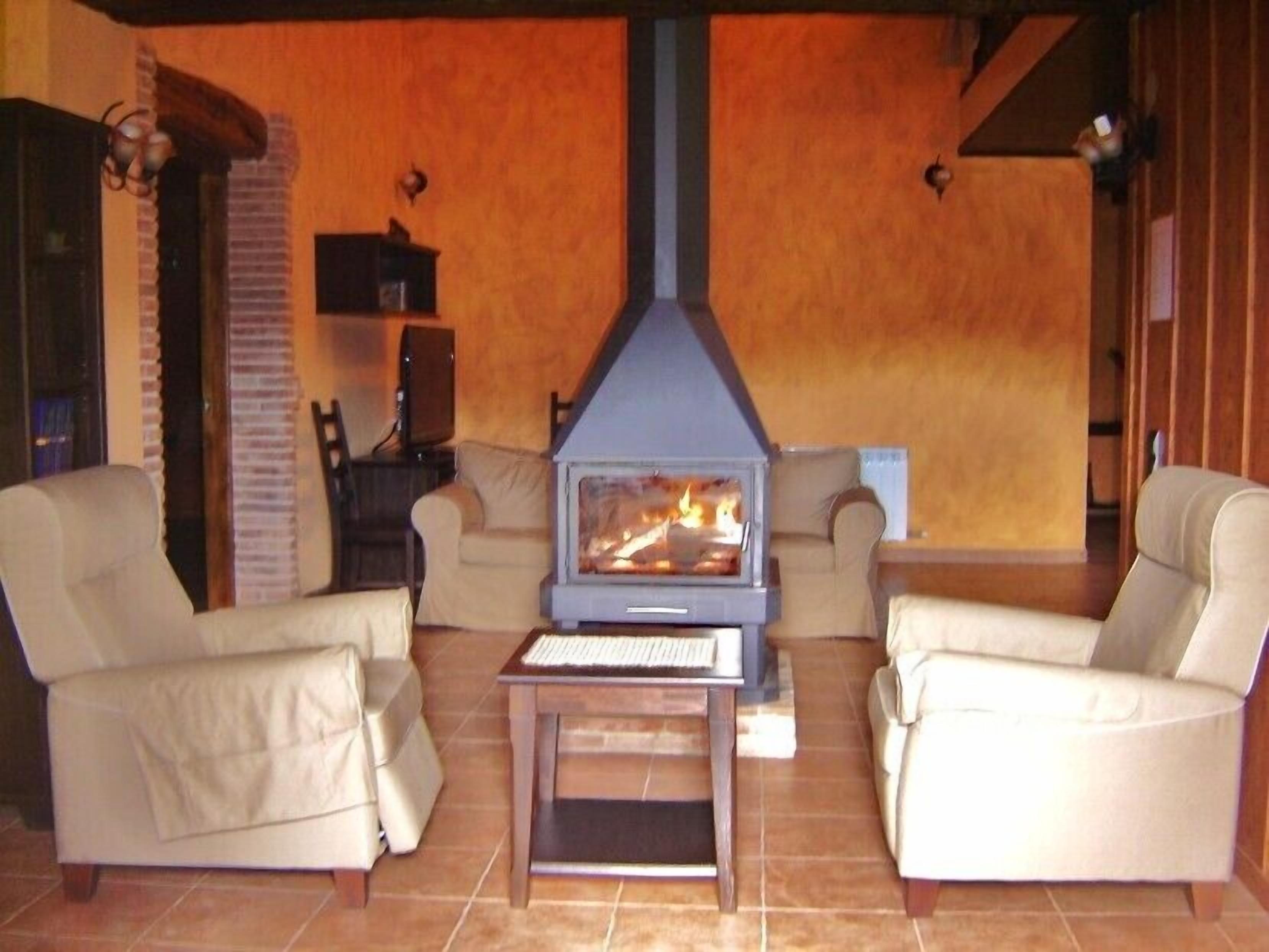 Can Puignoll - Fantastic Villa! Pool, great views, playground, 5 bedrooms