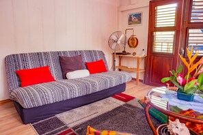 Televisión, libros y estéreo 