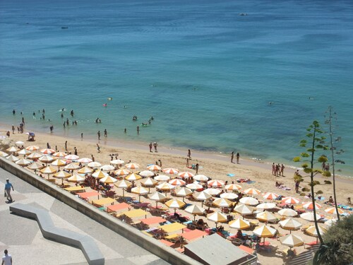 Studio on Avenida Marginal, sea front, parking space