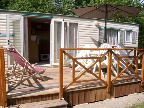 MOBILHOME IN A QUIET LITTLE CORNER