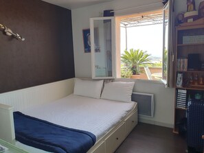 3 Schlafzimmer, Bügeleisen/Bügelbrett, Reisekinderbett, kostenloses WLAN
