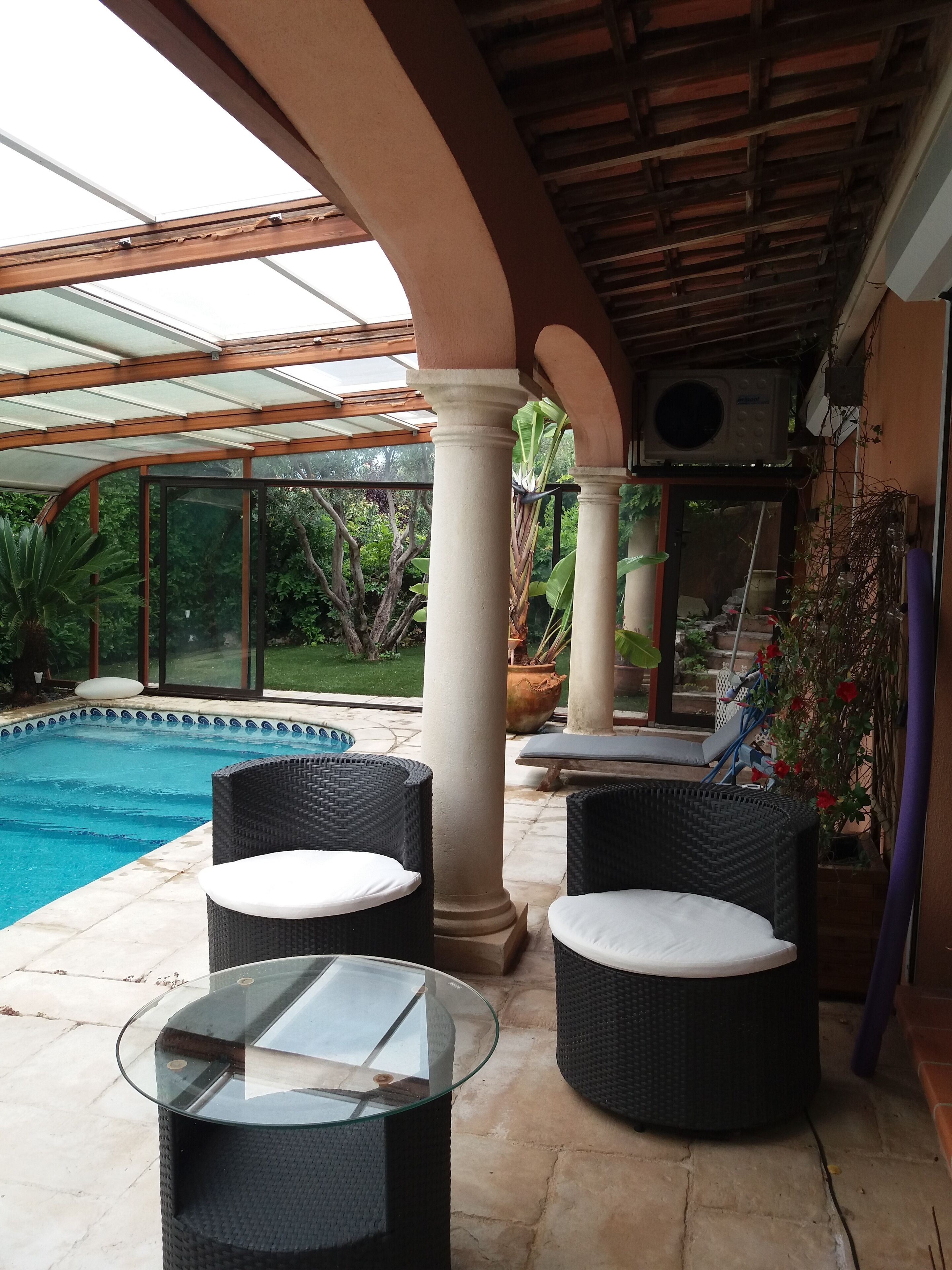 Piscine couverte, piscine chauffée