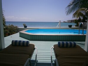 Pool - 3 BR/3 bath. Sint Maarten DIRECT BEACHFRONT & PRIVATE POOL!  
From 250/nt!! (Beacon Hill)