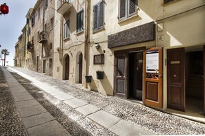 Dettaglio esterni