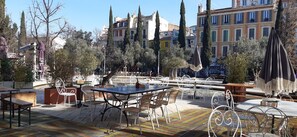 Outdoor dining - MARSEILLE LOFT AMERICAIN CENTER VILLE 7 PERSONS (Marseille)