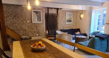 Maisons grande capacité au coeur du village