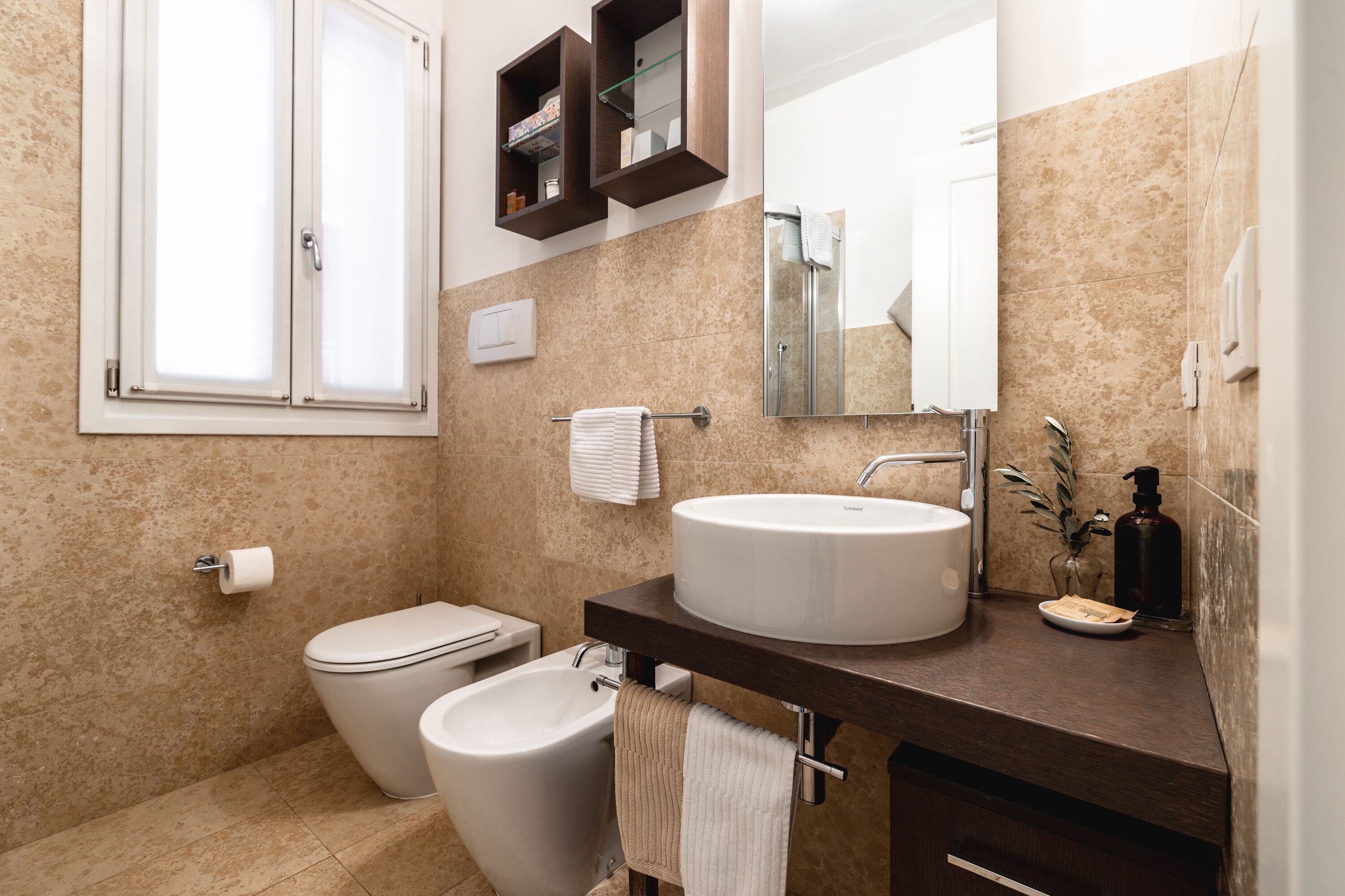 Asolo center, free parking 