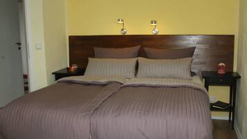 1 sovrum, strykjÀrn/strykbrÀda, wi-fi och sÀngklÀder