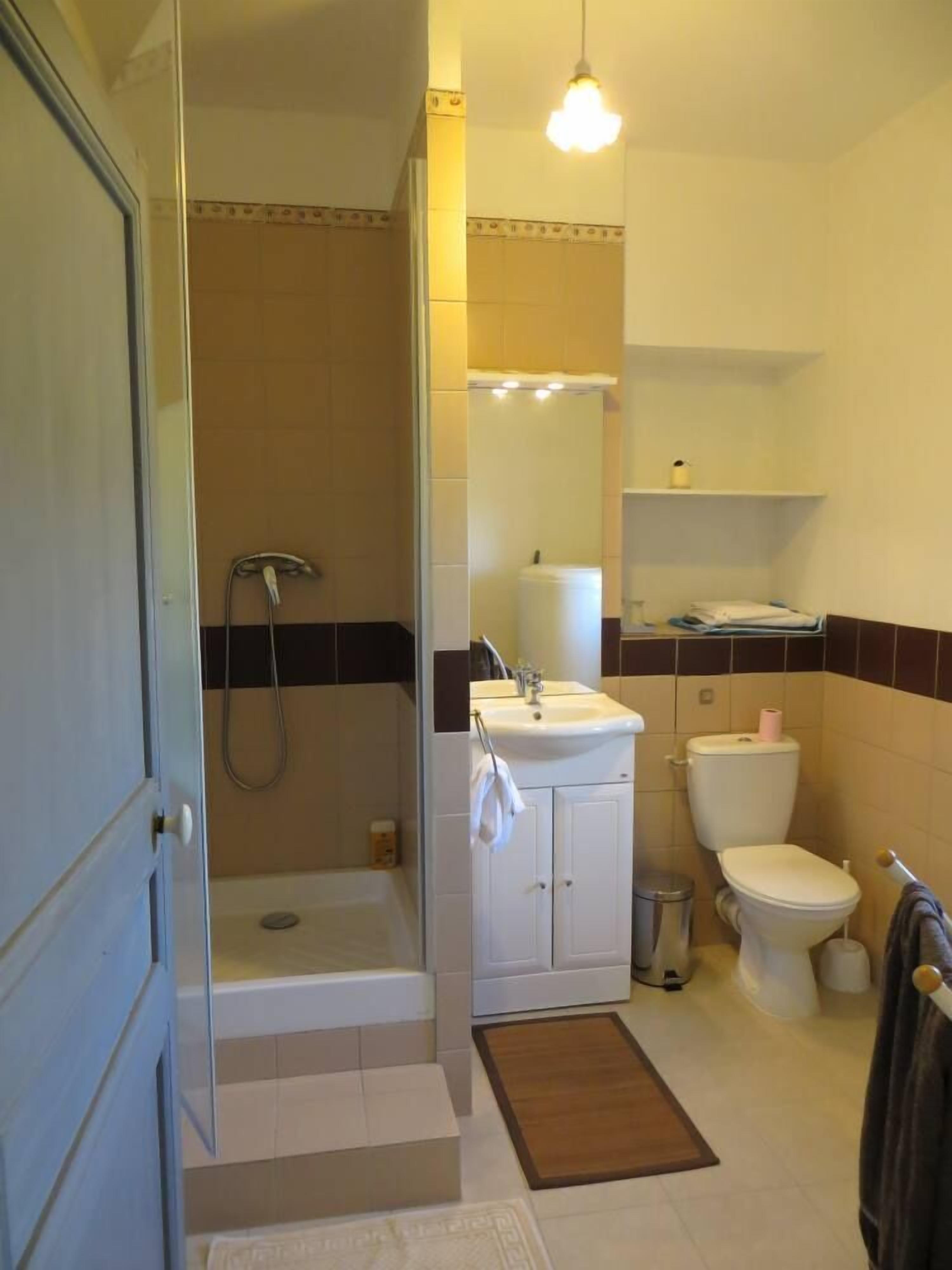 Charming apartment in the countryside - Luberon-Provence