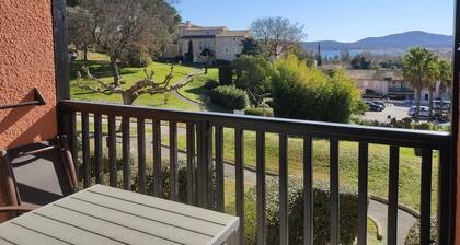 Mediterranean atmosphere at the Parcs de Grimaud