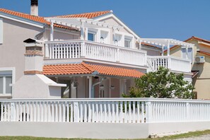 Exterior - Apartment Tena (Ližnjan)