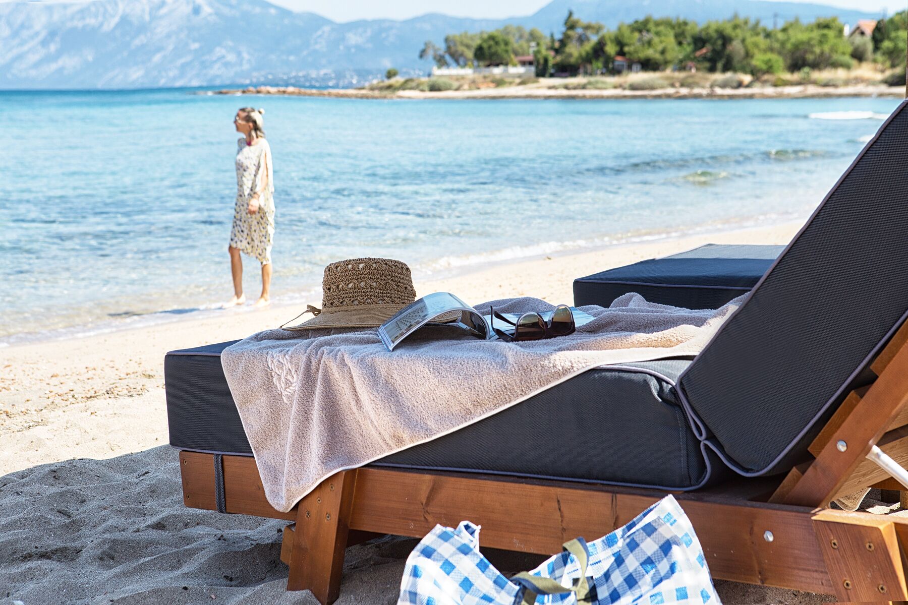 The Marble Resort- Complex of 3 Luxury Villas, Beachfront with swimming pool