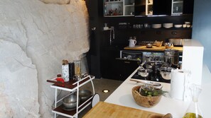 Fridge, microwave, oven, stovetop - THE ONLY HOUSE IN THE WORLD WITH OPENABLE ROOF.  Villa and Guest House with Pool (Lucca Province)