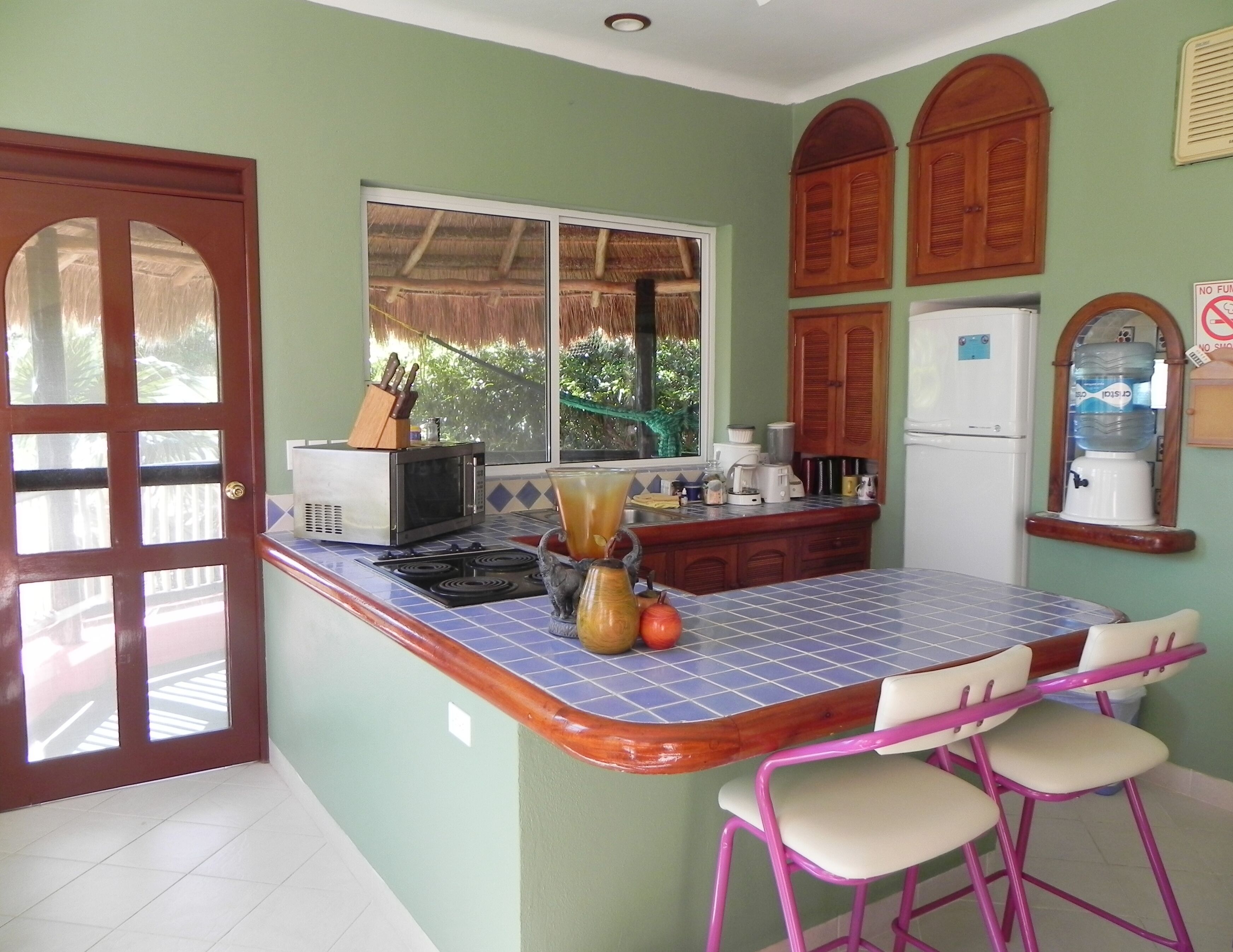 Homelike and cozy apartment in an intimate garden setting 