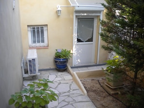 Exterior detail - Cosy, well-kept studio ideal for holidaymakers (Martigues)