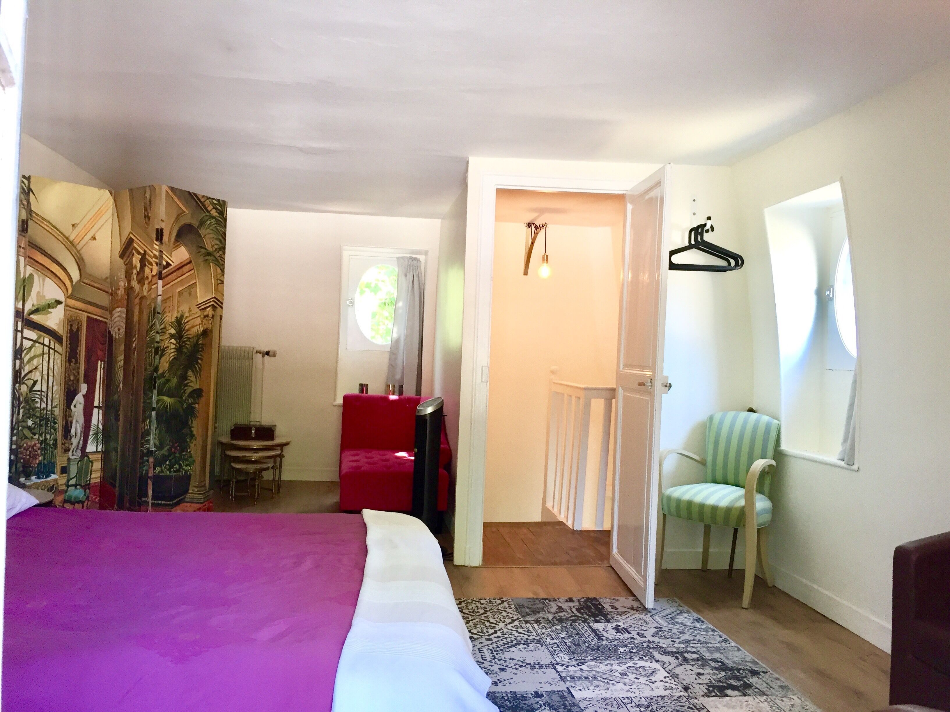 The home of Concy. <br>Yerres 20 mins from Paris.