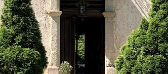 Maison de Maître, manor house style, on the banks of the Lot, countryside, heated swimming pool, tennis court, sauna