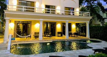 Discover Your Ocean Paradise at Villa Coronado: Your Dream Getaway Awaits!