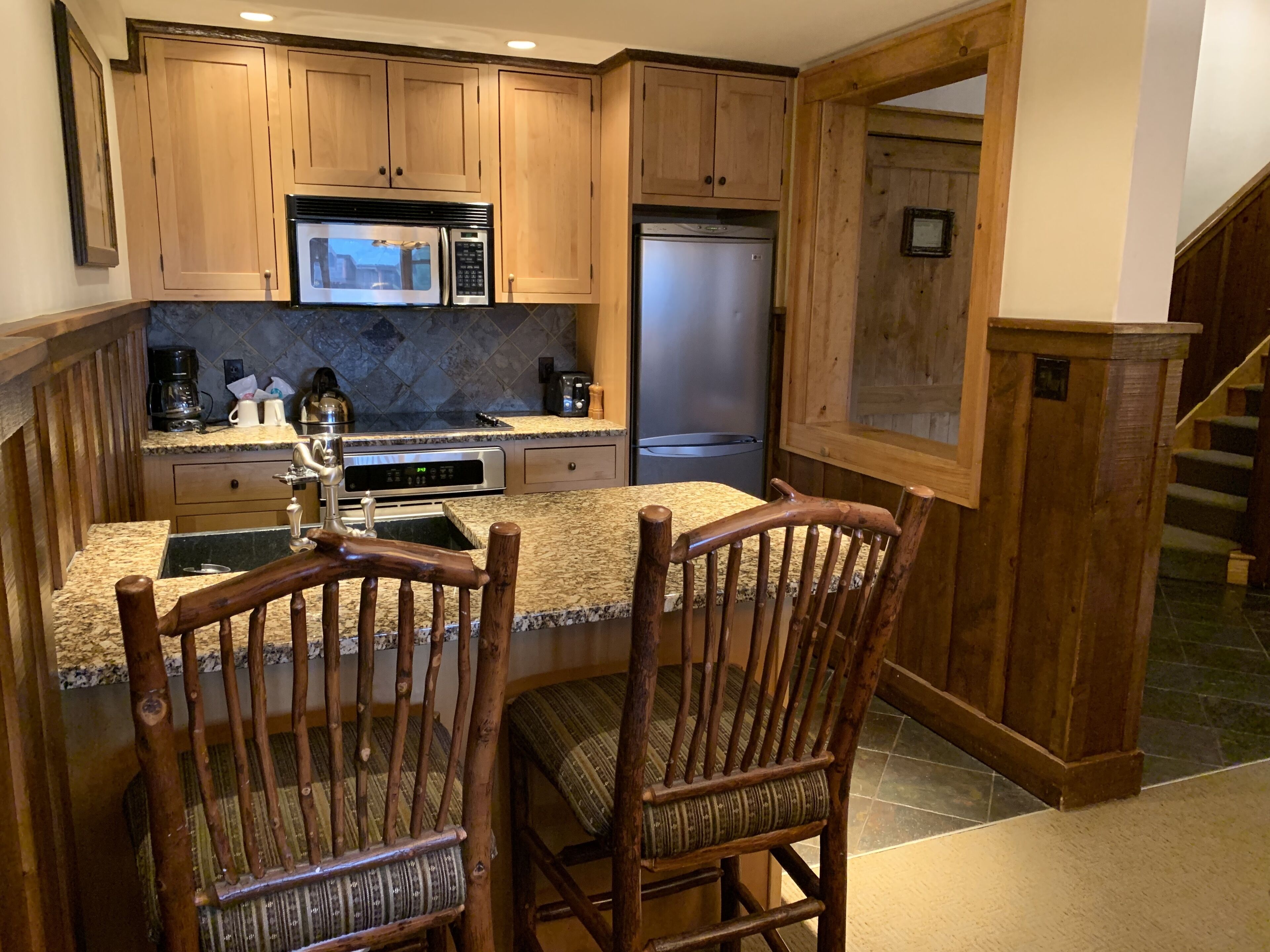 15-45% Off- Whiteface Lodge- Pools, Hot tubs, Spa, Game Room & Theatre! 