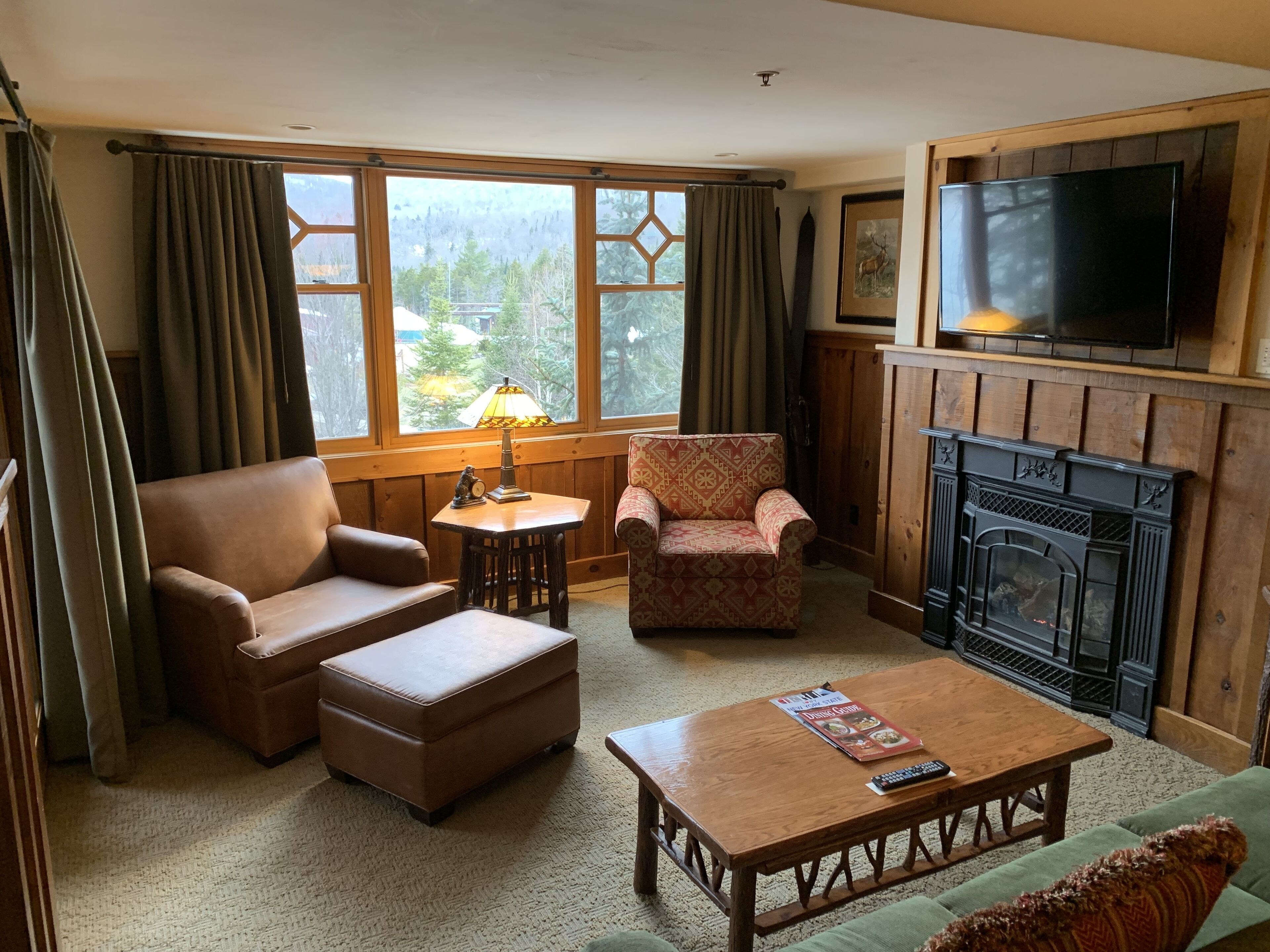 15-45% Off- Whiteface Lodge- Pools, Hot tubs, Spa, Game Room & Theatre! 