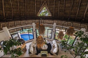 Interior - Villa Violeta Luxurious Secluded Beachfront Hideaway. Weekly & Monthly discounts (San Francisco)