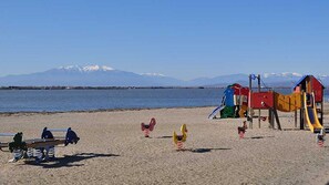 Vlak bij het strand