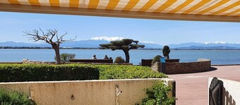 STUDIO MED TERRAS 10M FRÅN STRANDEN I DRKEN vid BARCARES, CAP COUDALERE GRENADA