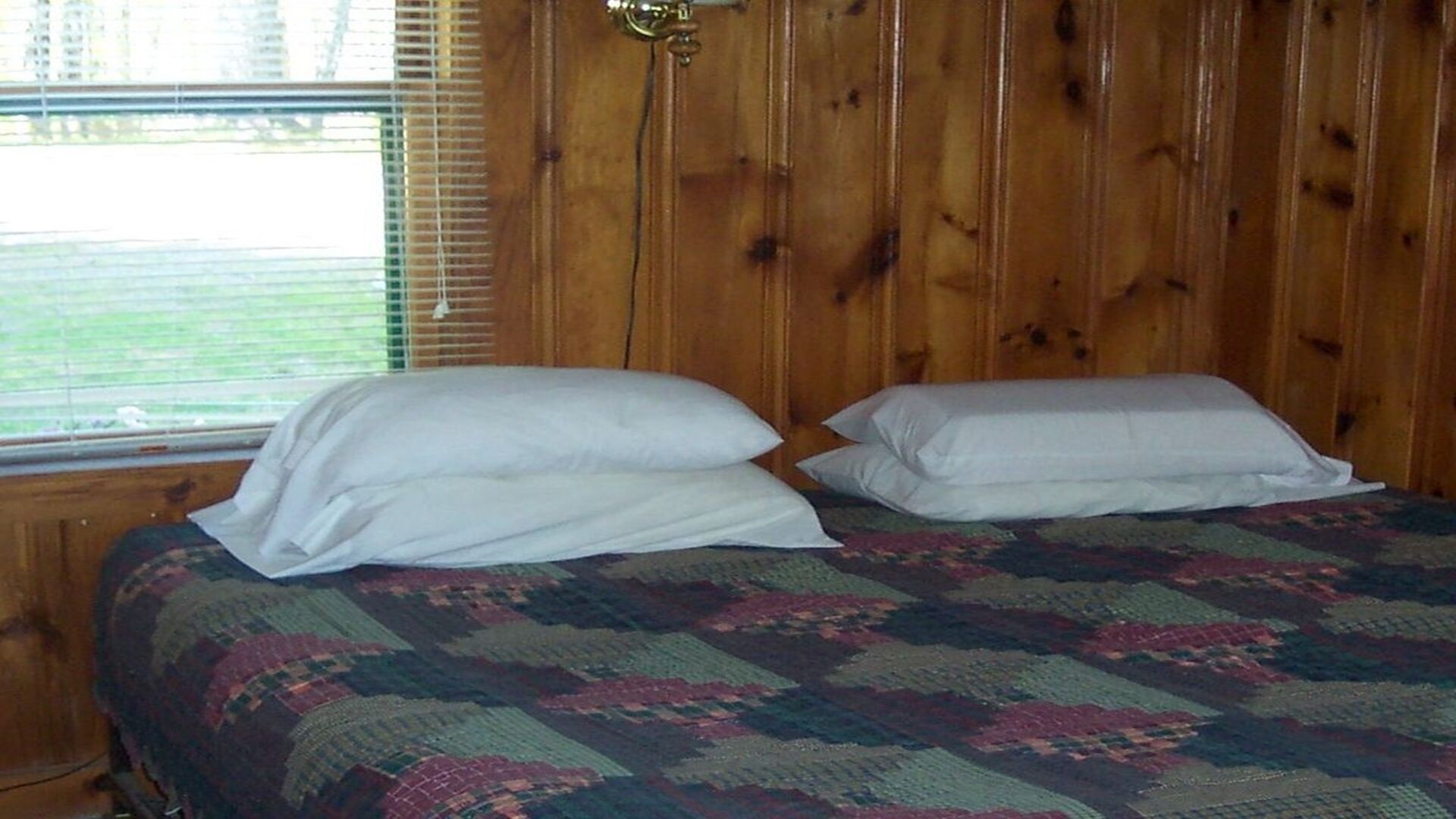 Vacations, Guided Fishing Trips, Or Non Guided Fishing. Great Bass Fishing.