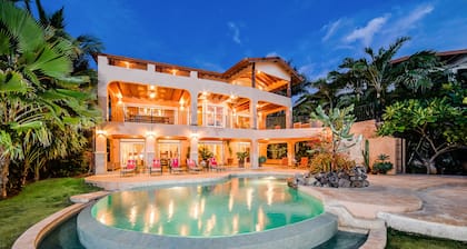 Casa Dewey Pacifica Luxury Beachfront Living in Playa Negra