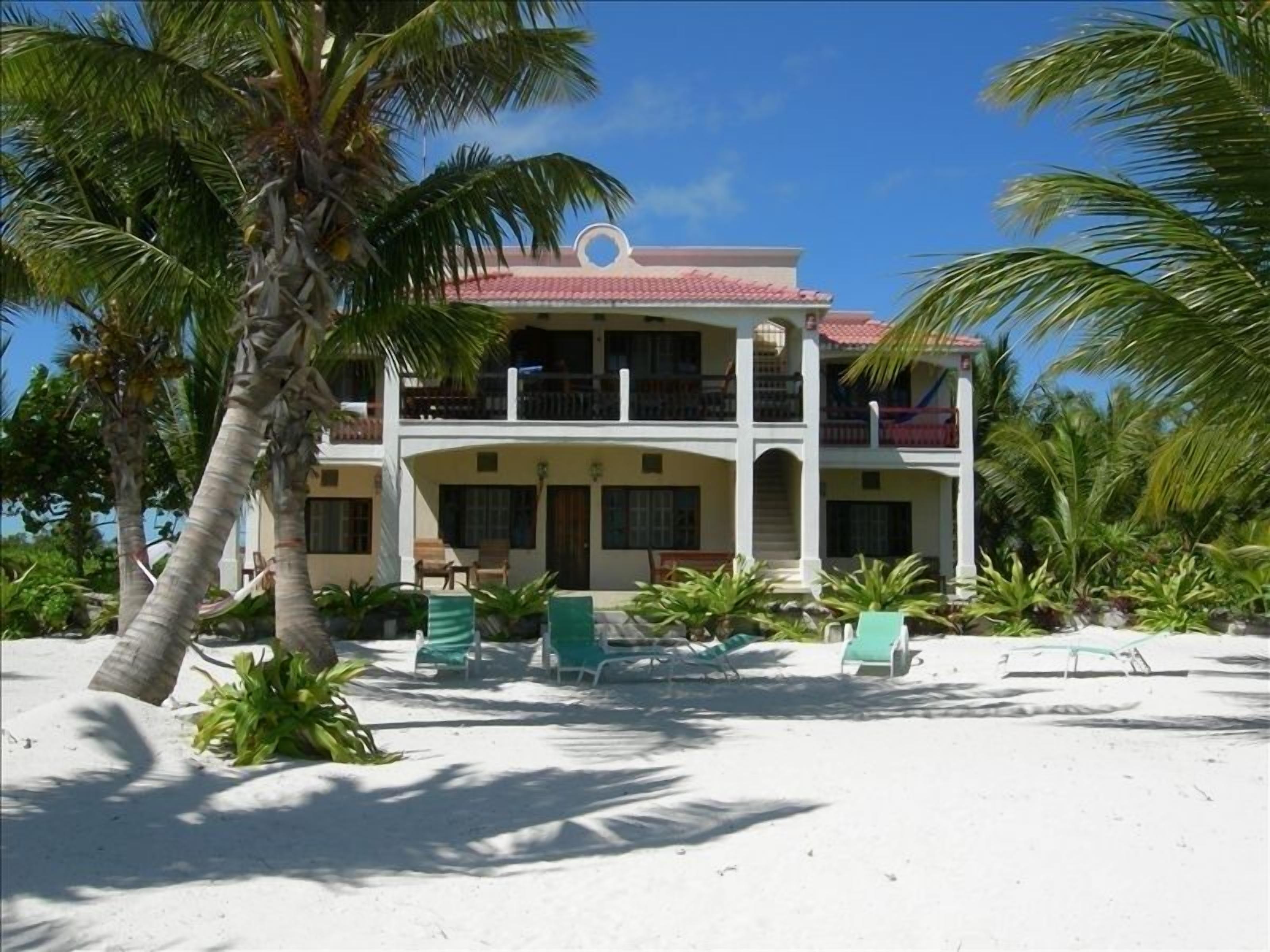 The Best Location and House in Xcalak!