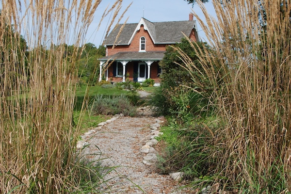 The view of the house from the road