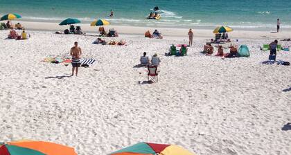 3 BR 3 BA LOW 9th Floor, ON the BEACH