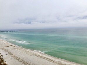 On the beach - 3 BR 3 BA LOW 9th Floor, ON the BEACH (Panama City Beach)