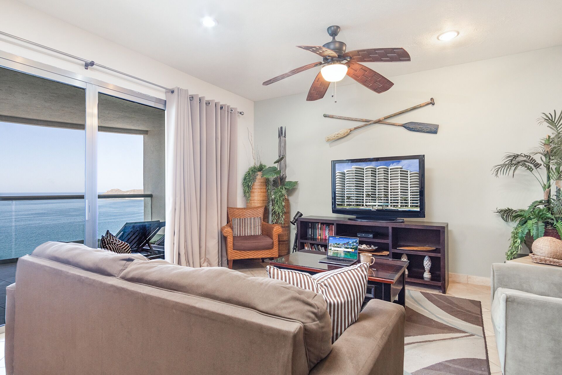 Playa Blanca Condo 1307